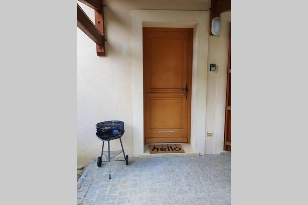 Sarlat - 24 - L'Appartement D'Euphe Avec Piscine المظهر الخارجي الصورة